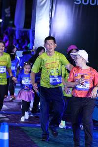 BIB: 345, 4099, 4365
                            <button type="button" onclick="openModal(26261060)" class="btn btn-primary btn-sm float-right btn-popup" data-toggle="modal" data-target=".modal-high-quality">
                        <i class="fas fa-shopping-cart"></i> Add to Cart
                    </button>
                                            <button type="button" onclick="isThisMe(26261060, true)" class="btn btn-success btn-sm float-right btn-popup btn-isme hidden" data-toggle="tooltip" data-placement="bottom" title="นี่คือรูปของคุณใช่ไหม คลิกที่นี่เพื่อเอาเข้าอัลบั้ม">
                        <i class="fas fa-plus"></i> Add to album
                    </button>
                    <button type="button" onclick="isThisMe(26261060, false)" class="btn btn-warning btn-sm float-right btn-popup btn-isnotme hidden">
                        <i class="fas fa-ban"></i> Remove from album
                    </button>